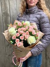 Букет цветов из:  Розы в Синявино
