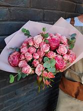 Букет цветов из:  Розы в Синявино